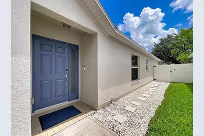 7710 Carriage Pointe Drive, Gibsonton, FL 33534 - Photo 3
