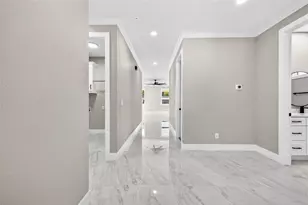 288 Roosevelt Ave, Masaryktown, FL 34604 - Photo 7