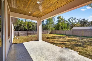 288 Roosevelt Ave, Masaryktown, FL 34604 - Photo 49