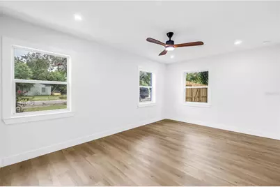 8171 37th Avenue N, Saint Petersburg, FL 33710 - Photo 31