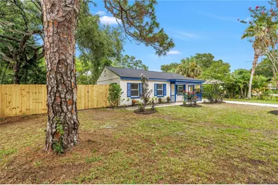 8171 37th Avenue N, Saint Petersburg, FL 33710 - Photo 1