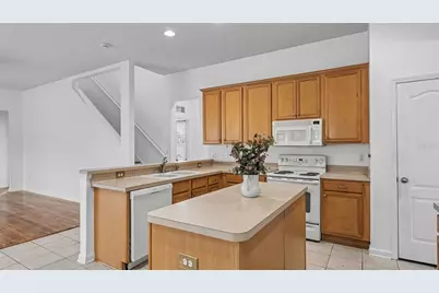 2041 Heartland Circle, Valrico, FL 33594 - Photo 23