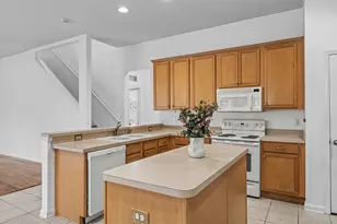 2041 Heartland Cir, Valrico, FL 33594 - Photo 23