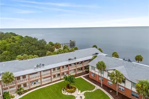 650 Pinellas Point Dr S, Saint Petersburg, FL 33705 - Photo 25