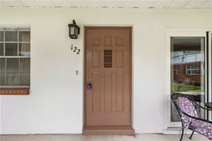 650 Pinellas Point Dr S, Saint Petersburg, FL 33705 - Photo 3