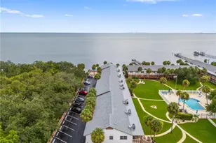 650 Pinellas Point Dr S, Saint Petersburg, FL 33705 - Photo 21