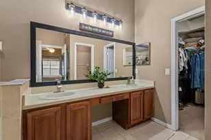 4940 Hidden Hills Ln, Wesley Chapel, FL 33545 - Photo 15