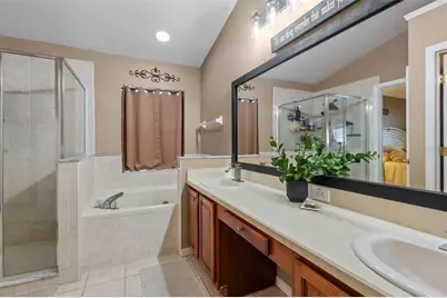 4940 Hidden Hills Lane, Wesley Chapel, FL 33545 - Photo 17
