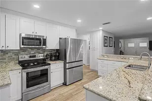 1706 Avoca Dr, Tarpon Springs, FL 34689 - Photo 21