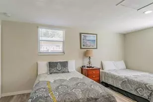 1500 77th St N, Saint Petersburg, FL 33710 - Photo 3