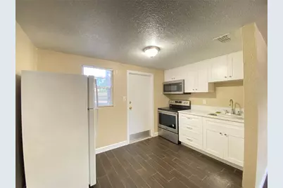 37147 Marlu Lane, Dade City, FL 33525 - Photo 3