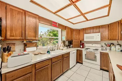 1716 Woodhaven Drive, Brandon, FL 33510 - Photo 9