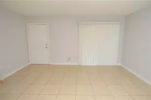 8643 Mallard Reserve Dr, Tampa, FL 33614 - Photo 19