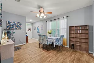 3918 Willow Hammock Dr, Palmetto, FL 34221 - Photo 3