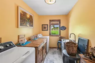 5318 Sandra Dr, Weeki Wachee, FL 34607 - Photo 39