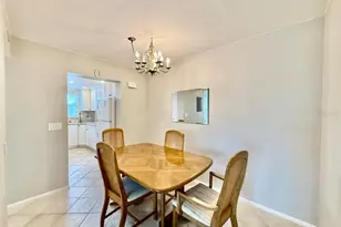 3575 Gulf Blvd, Saint Petersburg, FL 33706 - Photo 19