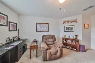 5311 New Friendship Pl, Tampa, FL 33619 - Photo 23
