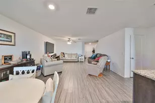 5311 New Friendship Pl, Tampa, FL 33619 - Photo 5