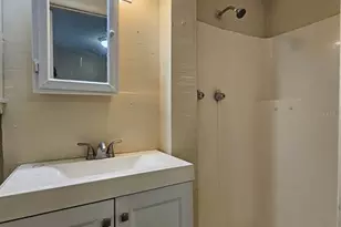 1504 E 99th Ave, Tampa, FL 33612 - Photo 9