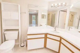 2323 Feather Sound Dr, Clearwater, FL 33762 - Photo 15