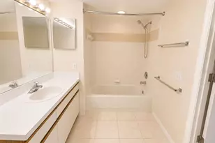 2323 Feather Sound Dr, Clearwater, FL 33762 - Photo 21