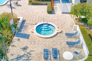 2323 Feather Sound Dr, Clearwater, FL 33762 - Photo 29