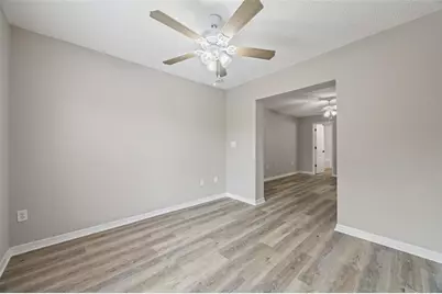 643 Lakemont Dr, Brandon, FL 33510 - Photo 29