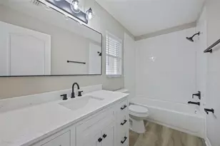 643 Lakemont Dr, Brandon, FL 33510 - Photo 23