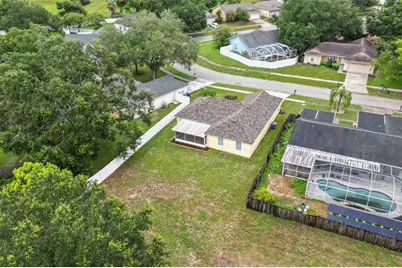 643 Lakemont Dr, Brandon, FL 33510 - Photo 37