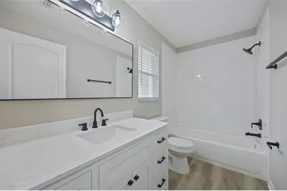 643 Lakemont Dr, Brandon, FL 33510 - Photo 13
