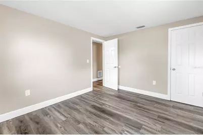 518 62nd Avenue NE, Saint Petersburg, FL 33702 - Photo 23