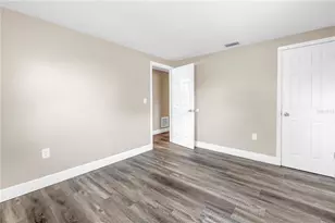 518 62nd Ave NE, Saint Petersburg, FL 33702 - Photo 23