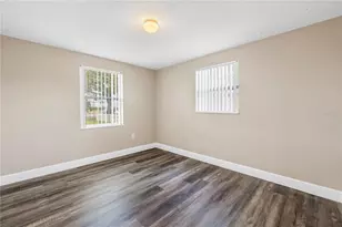 518 62nd Ave NE, Saint Petersburg, FL 33702 - Photo 19