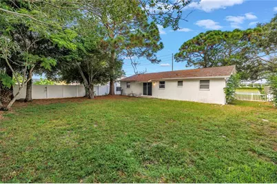 518 62nd Avenue NE, Saint Petersburg, FL 33702 - Photo 31