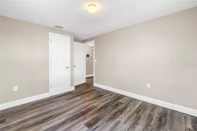518 62nd Avenue NE, Saint Petersburg, FL 33702 - Photo 15