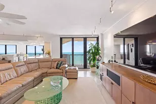 1660 Gulf Blvd, Clearwater Beach, FL 33767 - Photo 7