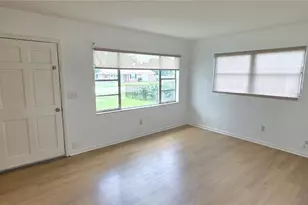410 S Oakwood Ave, Brandon, FL 33511 - Photo 3