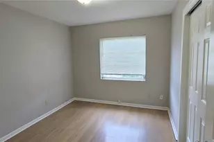 410 S Oakwood Ave, Brandon, FL 33511 - Photo 13