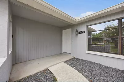 8373 Camphor Drive, Spring Hill, FL 34606 - Photo 3