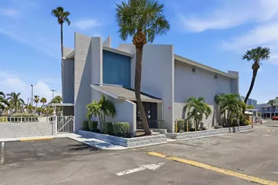 175 Medallion Boulevard #F, Madeira Beach, FL 33708 - Photo 27