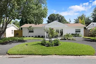 4229 7th Ave N, Saint Petersburg, FL 33713 - Photo 1