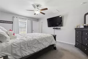 9626 Sage Creek Dr, Ruskin, FL 33573 - Photo 17