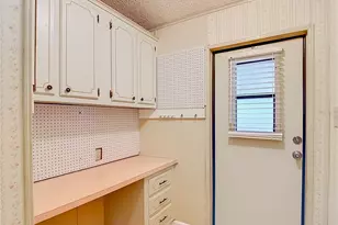 4919 Blanco Dr, Zephyrhills, FL 33541 - Photo 17