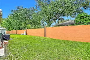 4919 Blanco Dr, Zephyrhills, FL 33541 - Photo 21