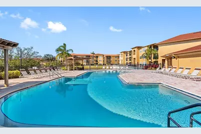 4323 Bayside Village Drive #329, Tampa, FL 33615 - Photo 7