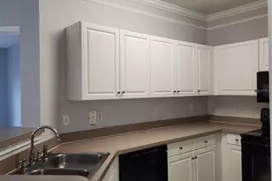 4323 Bayside Village Dr, Tampa, FL 33615 - Photo 21