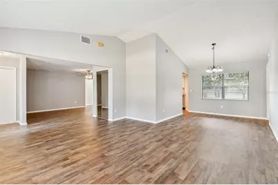 1010 Riflecrest Avenue, Valrico, FL 33594 - Photo 3
