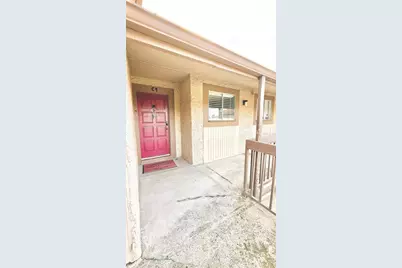 6310 Newtown Circle #10C1, Tampa, FL 33615 - Photo 1