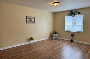 202 Red Maple Pl, Brandon, FL 33510 - Photo 15