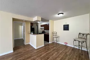 202 Red Maple Pl, Brandon, FL 33510 - Photo 11